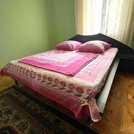 Hotel G I O Samtredia Buitenkant foto
